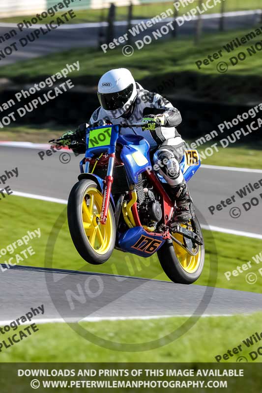 cadwell no limits trackday;cadwell park;cadwell park photographs;cadwell trackday photographs;enduro digital images;event digital images;eventdigitalimages;no limits trackdays;peter wileman photography;racing digital images;trackday digital images;trackday photos